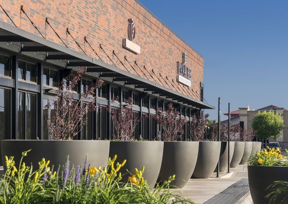 Retail for Lease: Greenways Village on Hillside: 7669 Hillside Rd, Amarillo, TX 79119